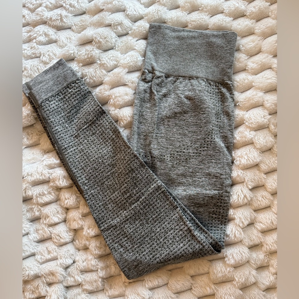 Green Seamless Performance Leggings